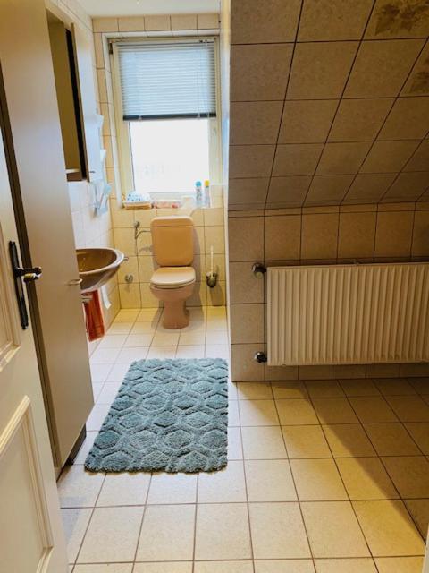 Handwerkerzimmer Düsseldorf Extérieur photo